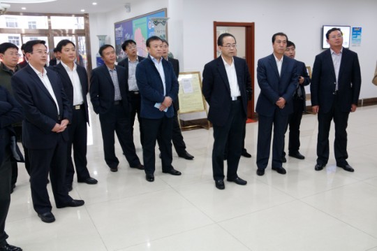 辽宁省辽阳市党政考察团来�?2349