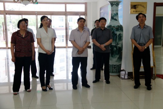 山东省民政厅领导来中心调�?